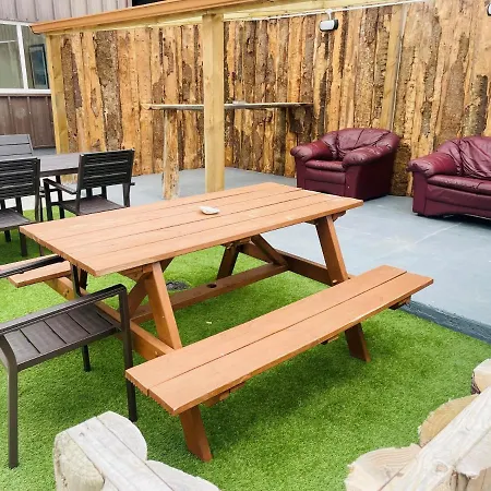 Greenway & Copper Coast Hostel