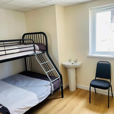 Greenway & Copper Coast Hostel *