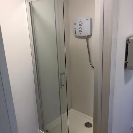 Hostel Greenway & Copper Coast Bunmahon