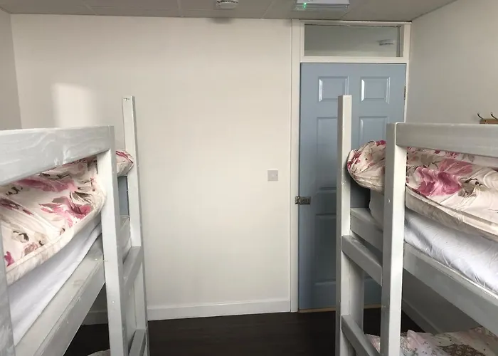 אכסניה Greenway & Copper Coast